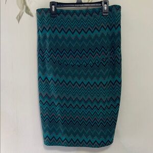Noir Chevron Patterned Knit Skirt